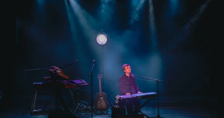 MUNE concert live